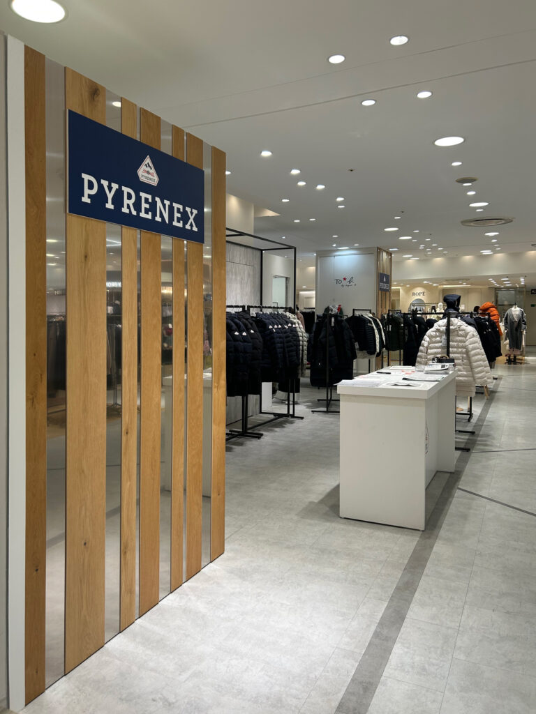 A4C12790-1005-4ADC-88E7-0CE2BF860A1A-2